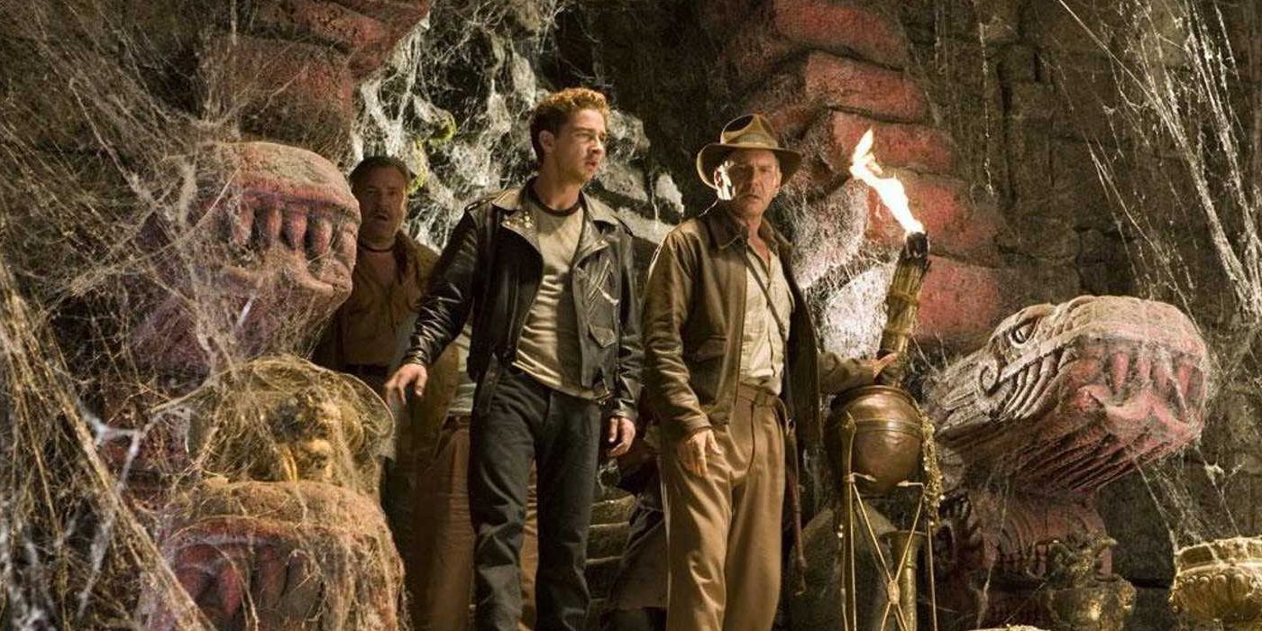 Indiana Jones et ses amis s'occupent du crâne de cristal