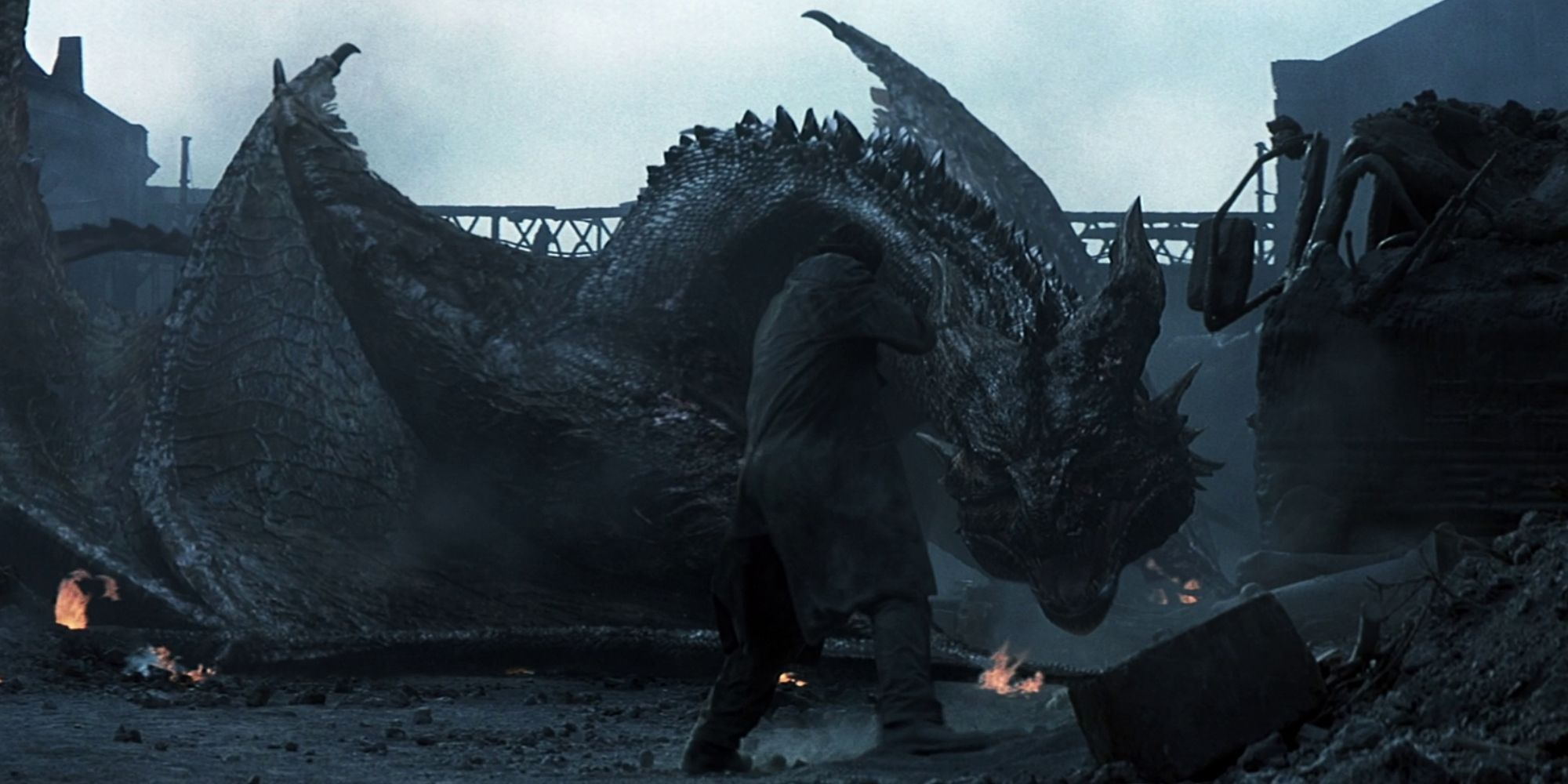 Ambercromby de Christian Bale affronte un dragon