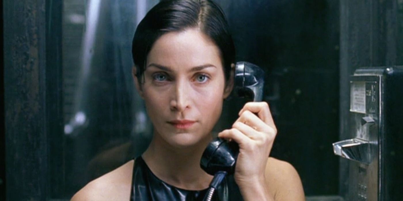 Carrie-Anne Moss dans le rôle de Trinity dans Matrix