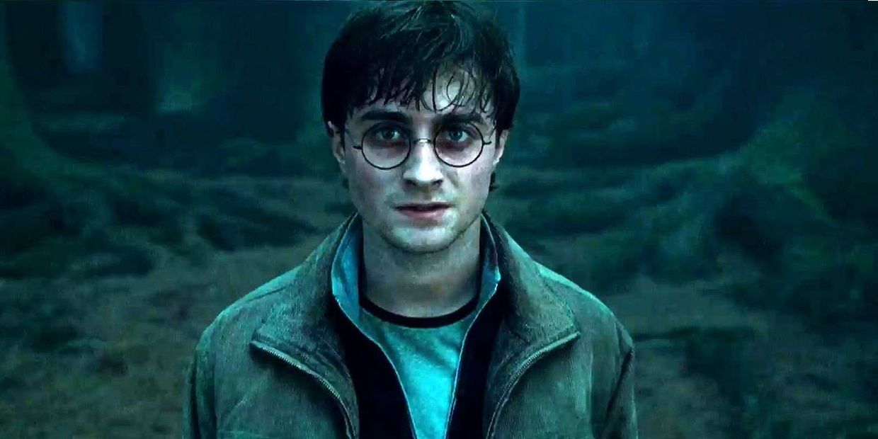 Harry Potter prêt à affronter Voldemort dans Harry Potter et les Reliques de la Mort : Deuxième partie.