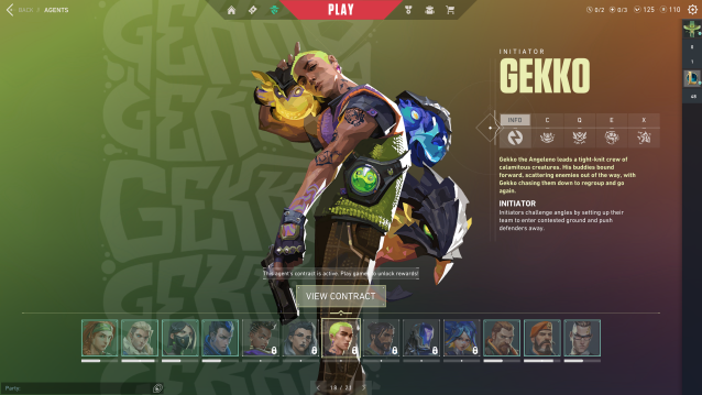 Gekko, le nouvel agent de VALORANT, se tient au centre de l'écran entouré de ses bots.  Le texte à sa droite décrit son parcours et son objectif en tant qu'agent.  Les autres profils des agents VALORANT sont visibles le long de la barre de défilement en bas de l'écran.